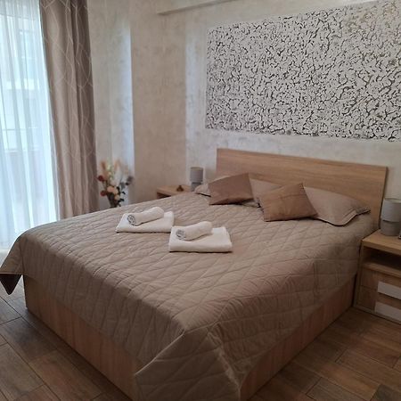 Ayka Apartment Mamaia Exterior foto